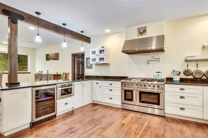 American Restoration Inc Picture 9