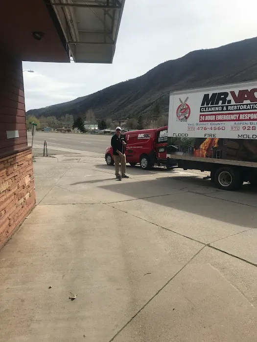 Mr. Vac Cleaning & Restoration Picture 1