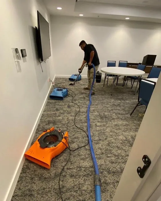 Abbotts Cleanup and Restoration Picture 1