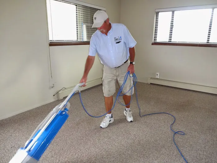 JWILL LLC DBA Tom's Carpet Care & Restoration Picture 9