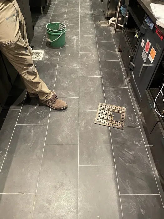 Rent A Man LLC Picture 6