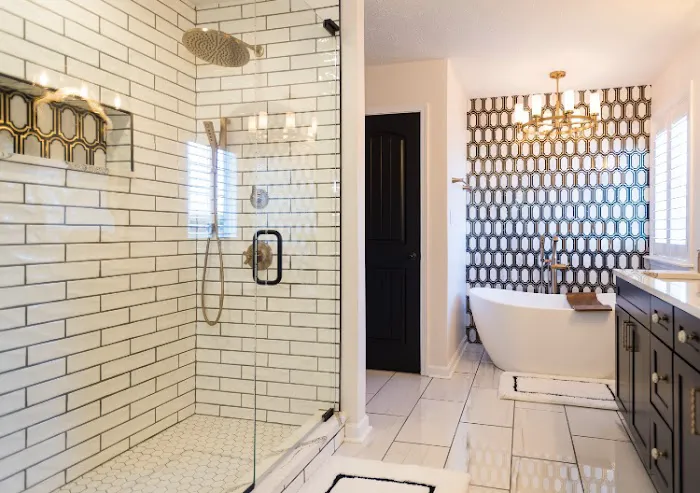 An Extra Hand Picture 5