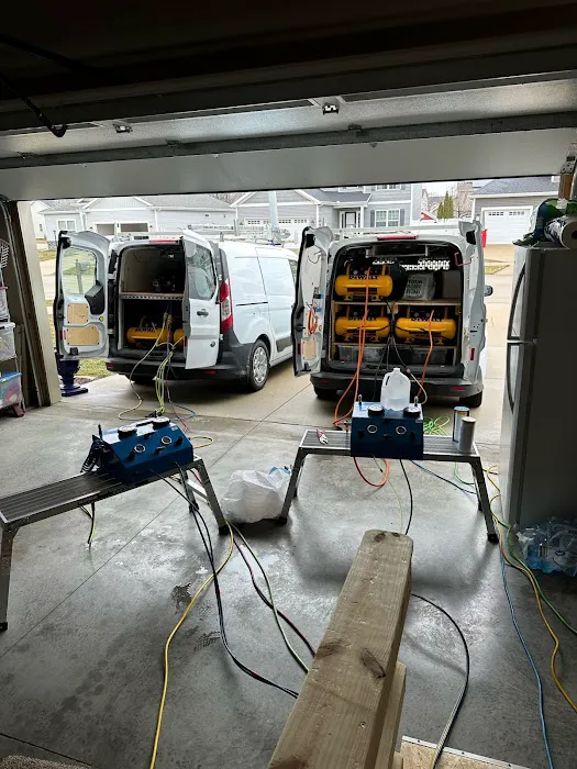 Pure Maintenance of Central Illinois - USA Mold Service Picture 10