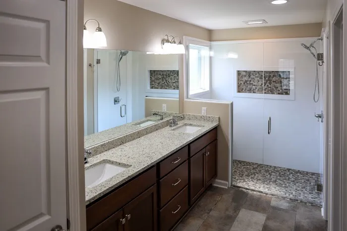 On Target Cleaning, Restoration, and Construction Picture 3