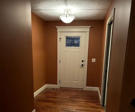 Central Illinois Painting & Decorating, LLC