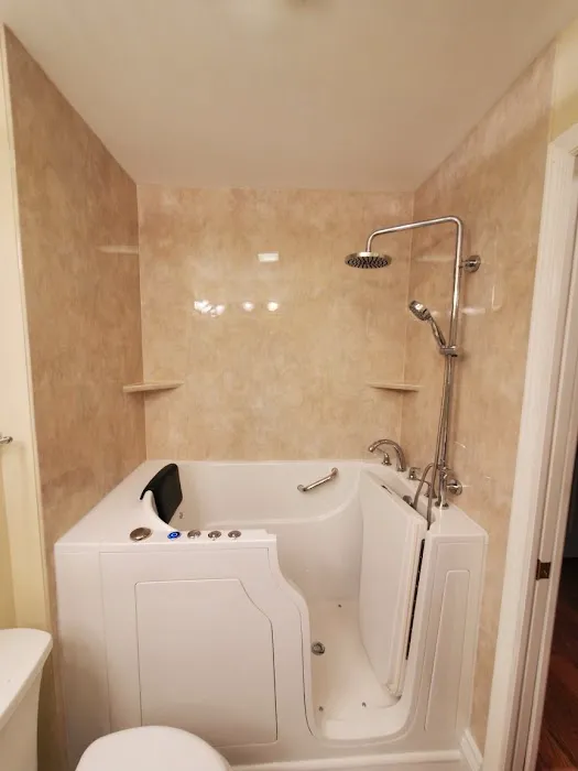 Bath Planet of Bowling Green Picture 1