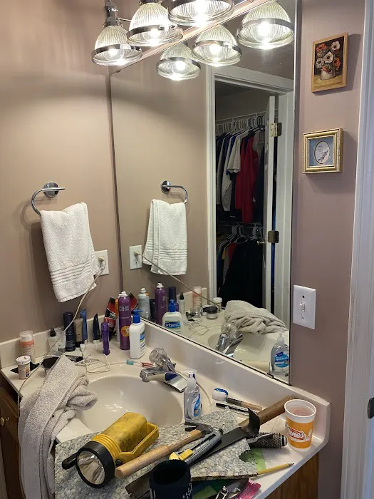 Bath Planet of Bowling Green Picture 3