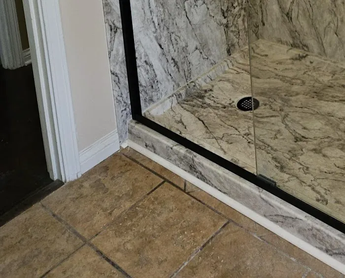 Bath Planet of Bowling Green Picture 10