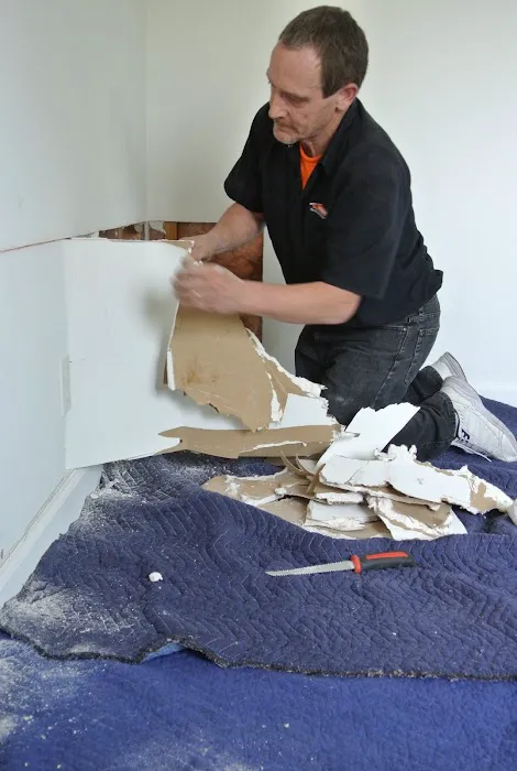 SERVPRO of Springfield and Sangamon, Morgan, Cass, Macoupin, Montgomery Counties Picture 3