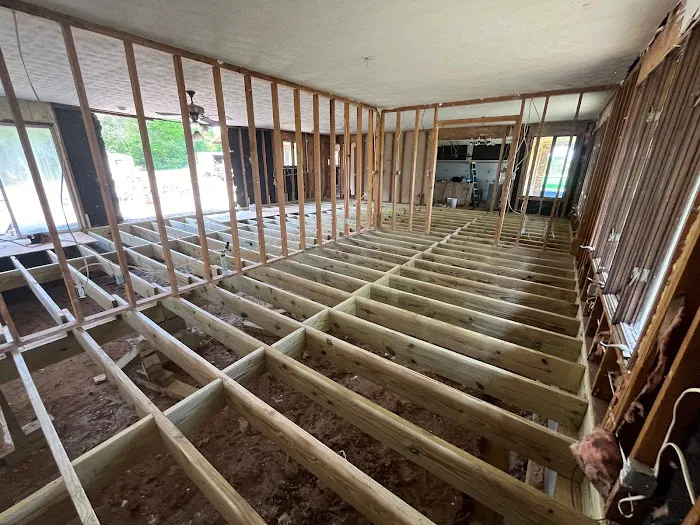 The Crawlspace Ace Picture 10