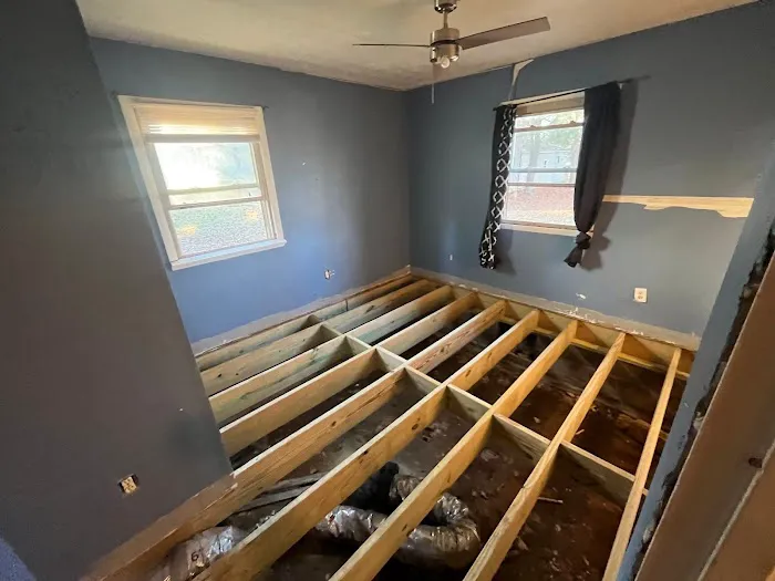 The Crawlspace Ace Picture 1