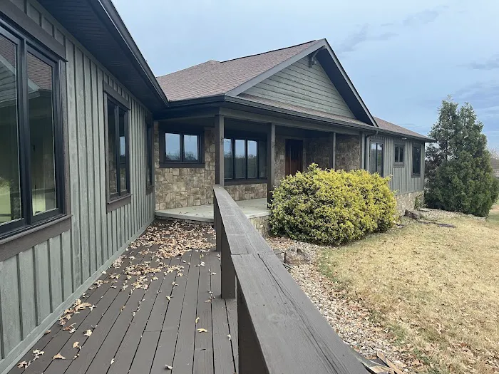 Hernandez Painting Picture 7