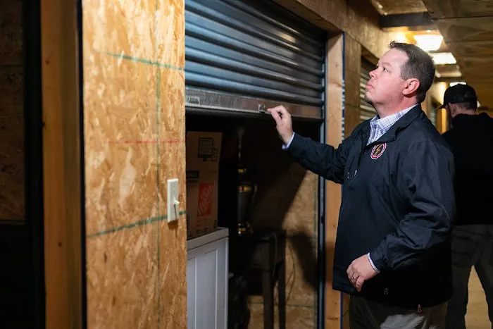 Leading Edge Picture 1