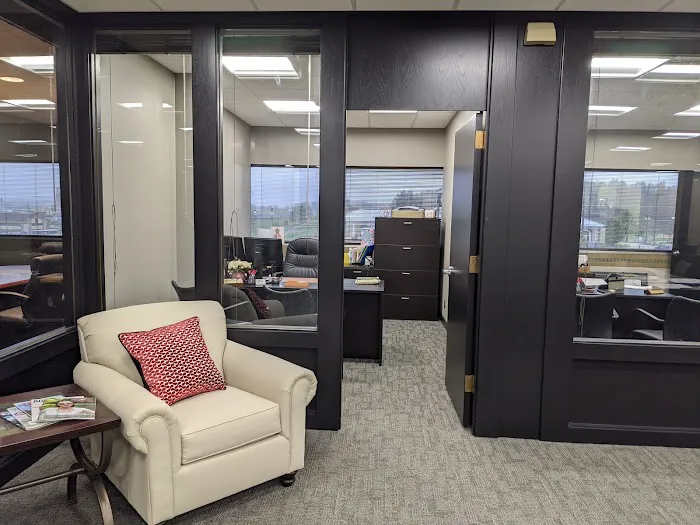 Duncan Painting & Wallcovering Picture 7