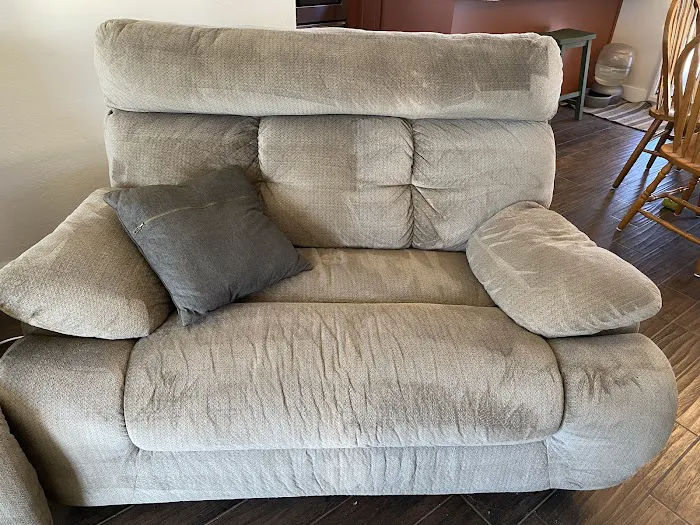 Refresh Steam Cleaning & Restoration Picture 3