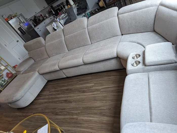 Universal Carpet Cleaning Picture 5