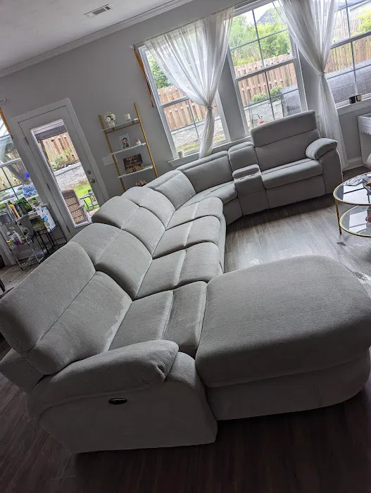 Universal Carpet Cleaning Picture 3