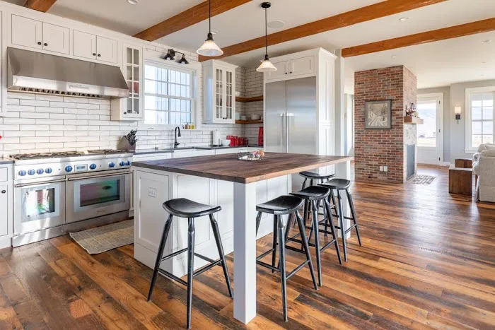 Letson Enterprises Inc Picture 5