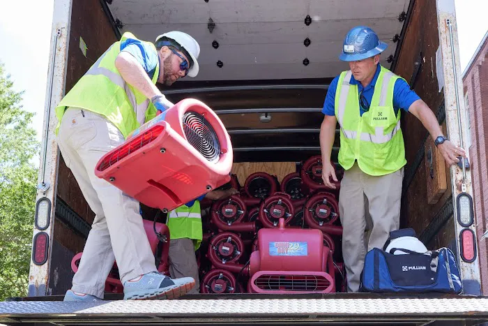 Pulliam Restoration Picture 3