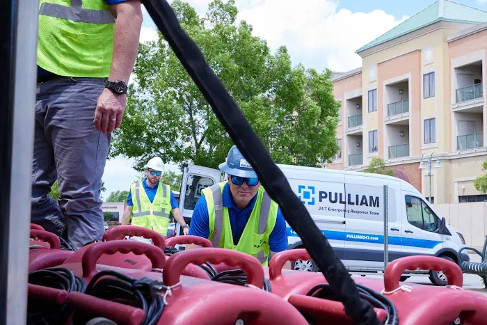 Pulliam Restoration Picture 9