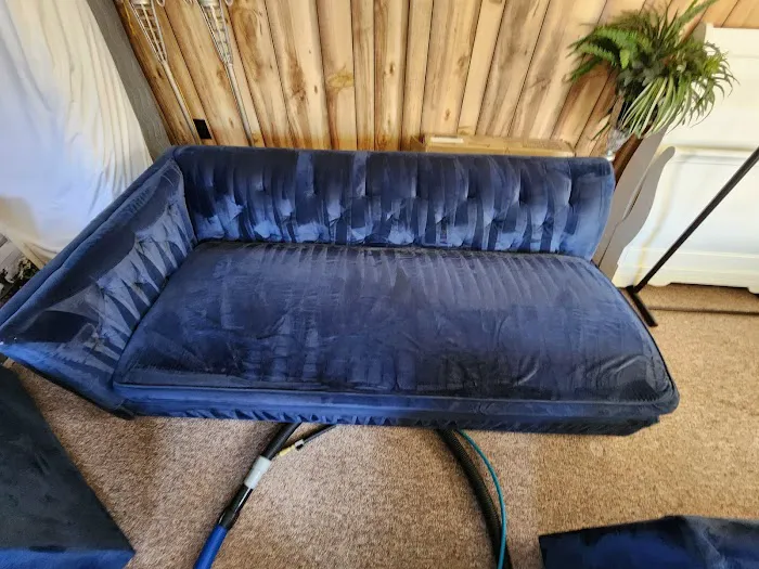 D&D Carpet Cleaning & Janitorial Picture 4