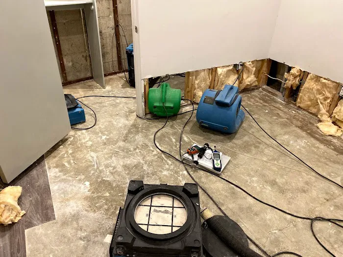 Hometown Restoration Picture 3