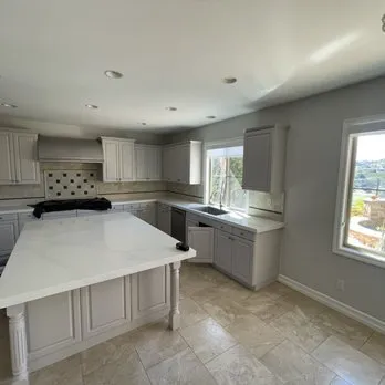 One Hat Restoration & Board Up Picture 6