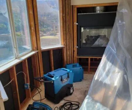 One Hat Restoration & Board Up