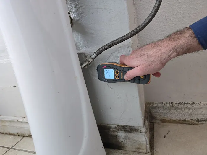 Risk Free Serv Picture 2