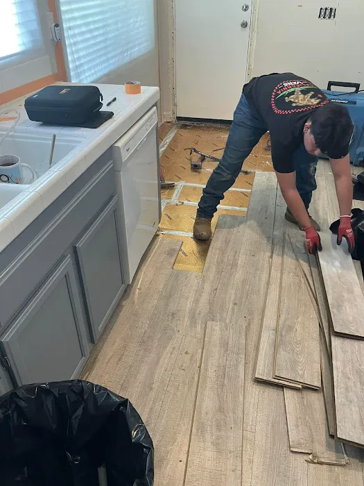 Enroute Plumbing and Restoration Picture 2