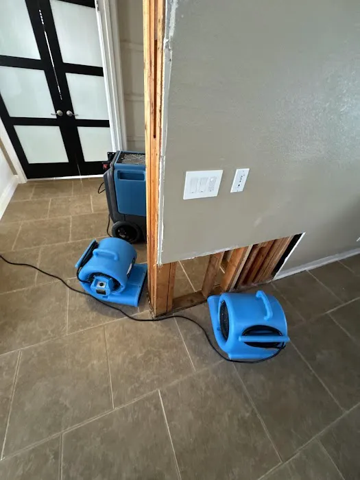 SunCoast Restoration LLC Picture 2