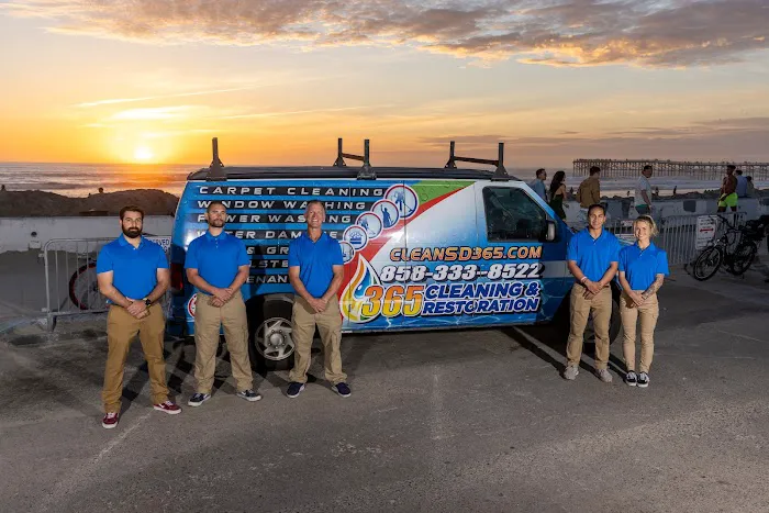 365 CLEANING & RESTORATION INC. Picture 9