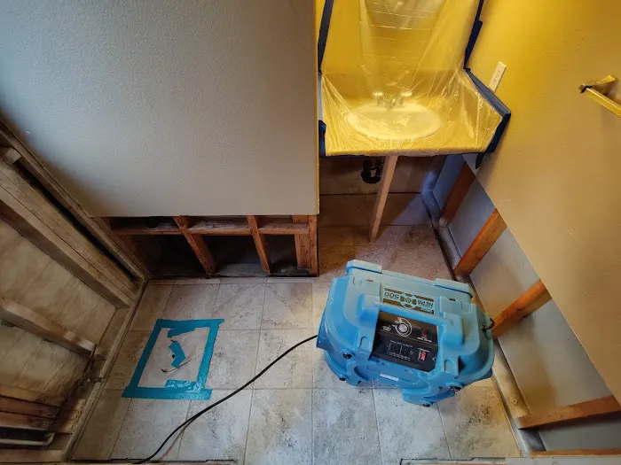 Risk Free Serv Water Damage Repair Carlsbad Picture 5