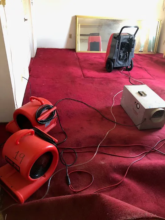 EZ Water Damage Restoration Services Picture 1