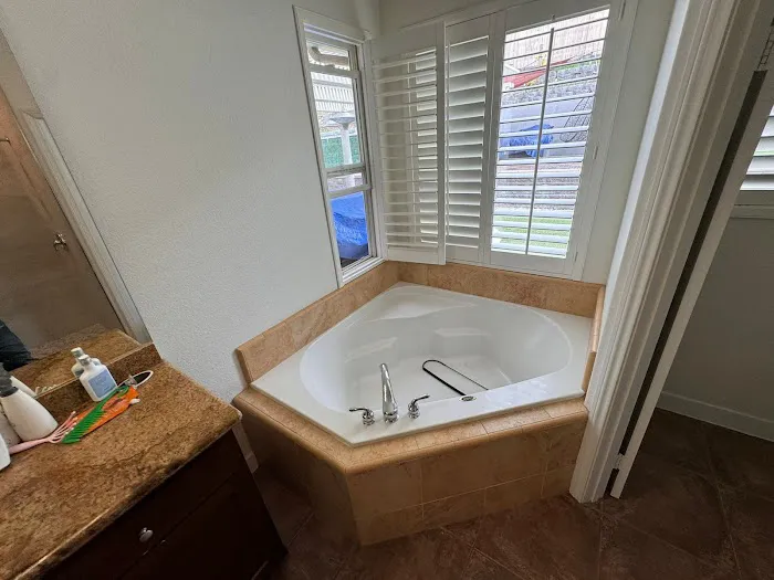 IC Services Picture 10