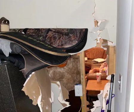 E & M Paint And Drywall