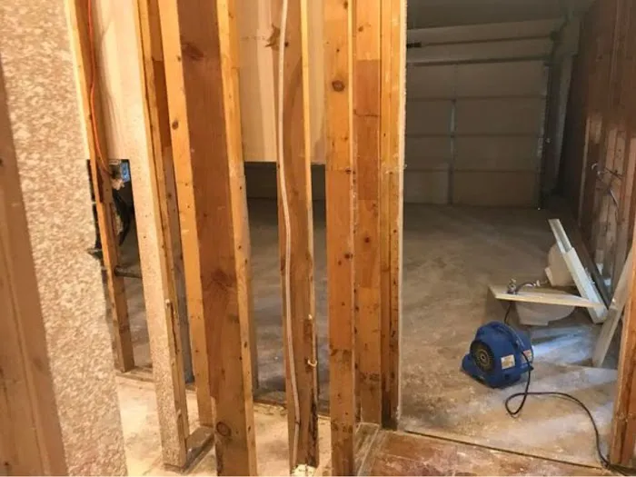 UpFront Water Damage & Mold Remediation Picture 2