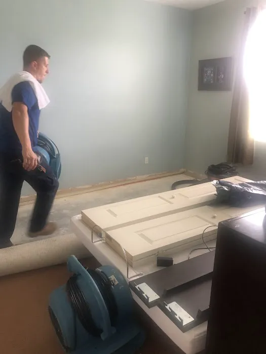 NEKO - Water Damage Restoration in Oak Ridge North Picture 6