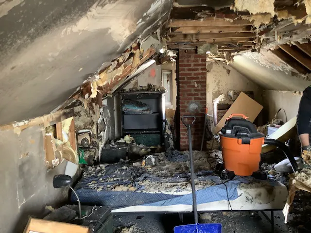 NEKO - Water Damage Restoration in Oak Ridge North Picture 3