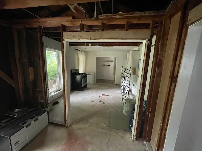 Home Medic & Remodeling Picture 9