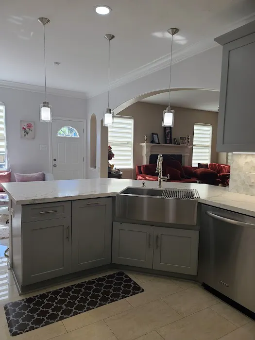 Home Medic & Remodeling Picture 7