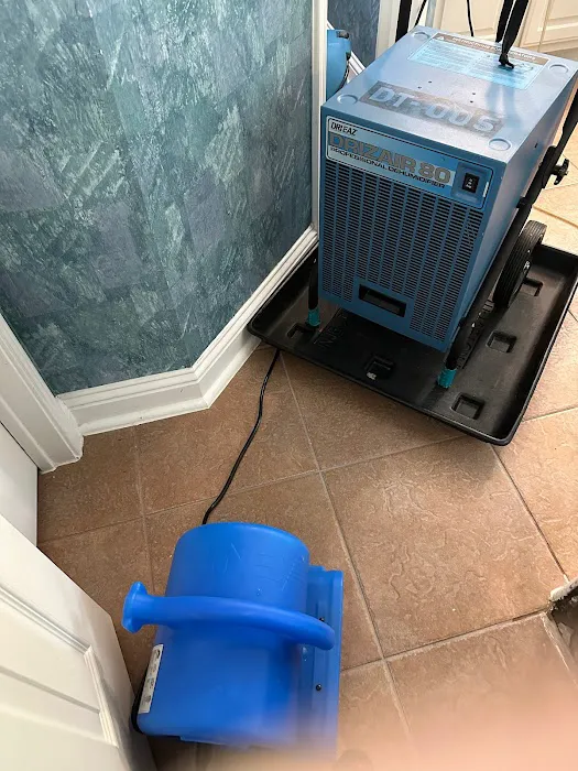 Home & Commercial Restoration LLC Picture 7