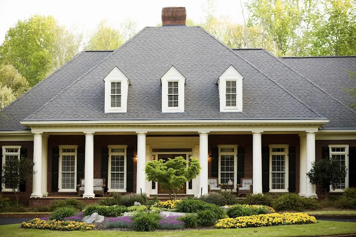 Elements Construction & Restoration Picture 2