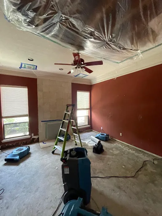 United Water Restoration Group of Missouri City Picture 4