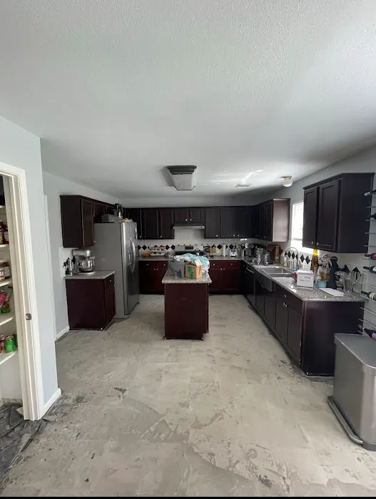 One Plus LLC Picture 1