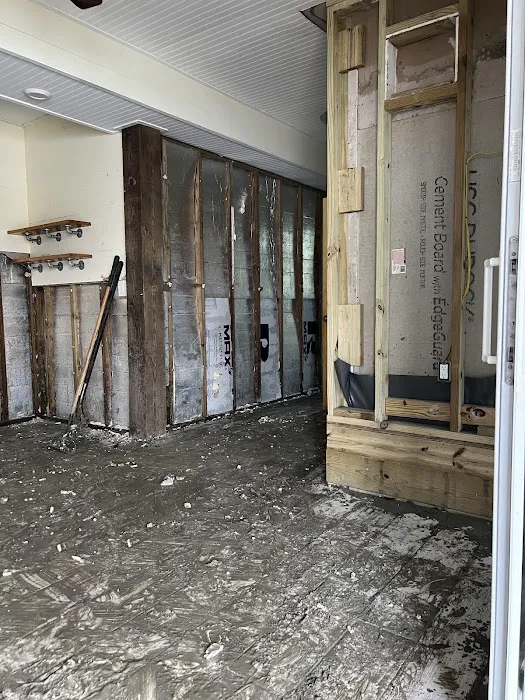 Zenith Disaster Clean Up Picture 1