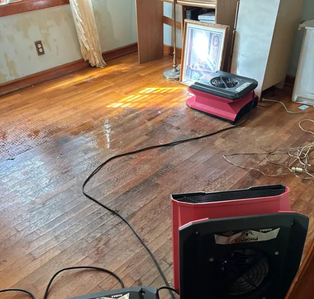 Water Damage Restoration Houston Express Picture 2