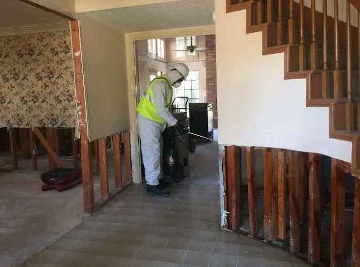 Service Inc Picture 1