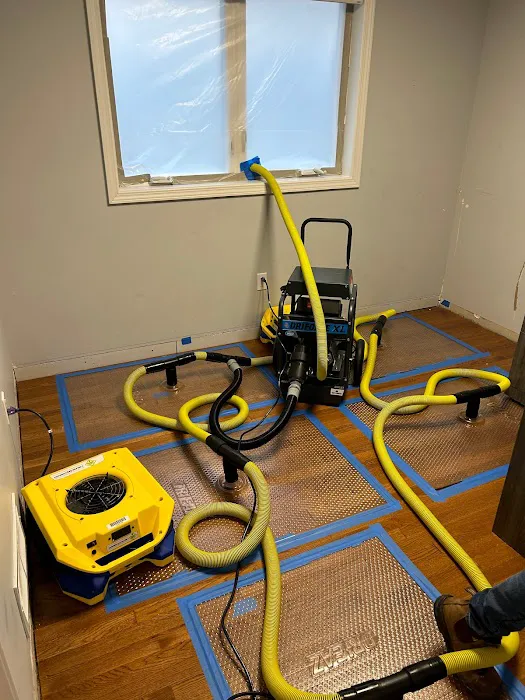 1-800 Water Damage of SE Houston Picture 6