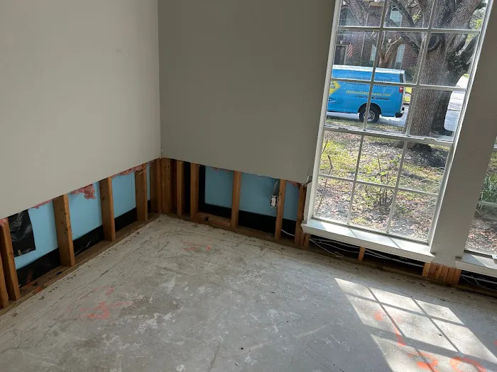 1-800 Water Damage of SE Houston Picture 2